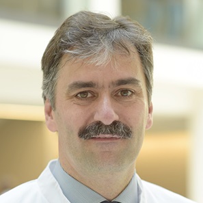 Prof. Dr. Carsten Perka
